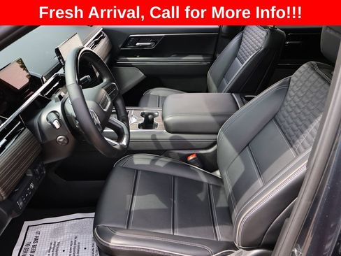 Used 2025 GMC Sierra EV Denali AWD/4WD image 14