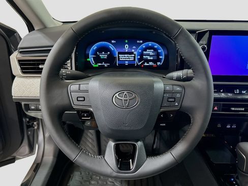 New 2026 Toyota Camry XLE FWD image 12