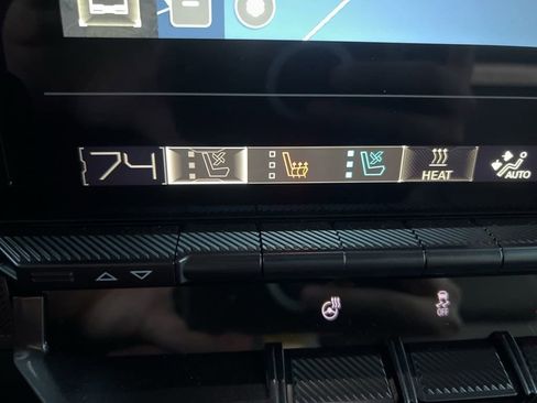 New 2025 GMC Hummer EV 2X image 27