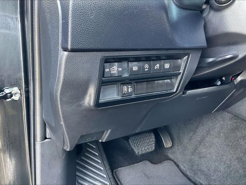 Used 2023 Toyota Tundra SR5 AWD/4WD image 35