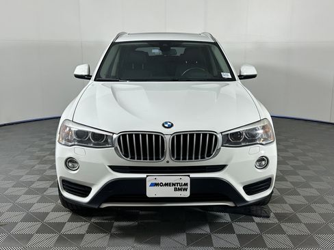 Used 2017 BMW X3 sDrive28i image 5