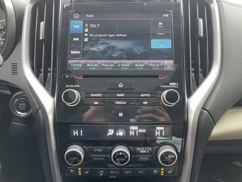 Used 2019 Subaru Ascent Touring image 19