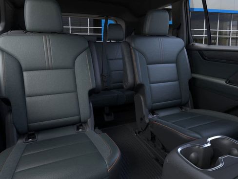 New 2026 GMC Acadia AT4 w/ Luxury Package image 33