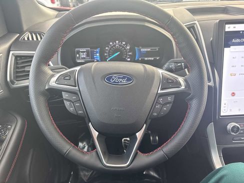 Used 2024 Ford Edge ST-Line image 24