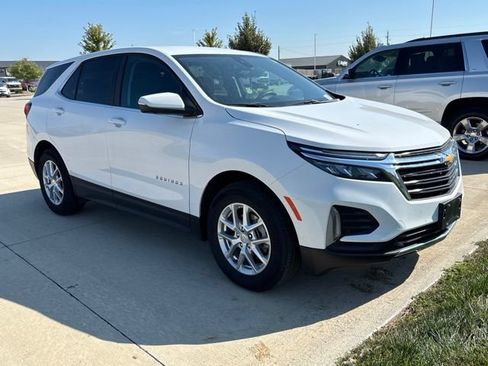 Used 2024 Chevrolet Equinox LT FWD image 4