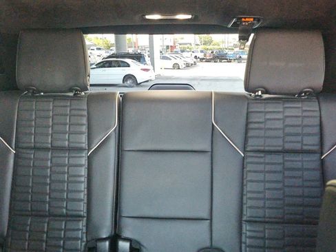 Used 2023 Cadillac Escalade Sport Platinum AWD/4WD image 15