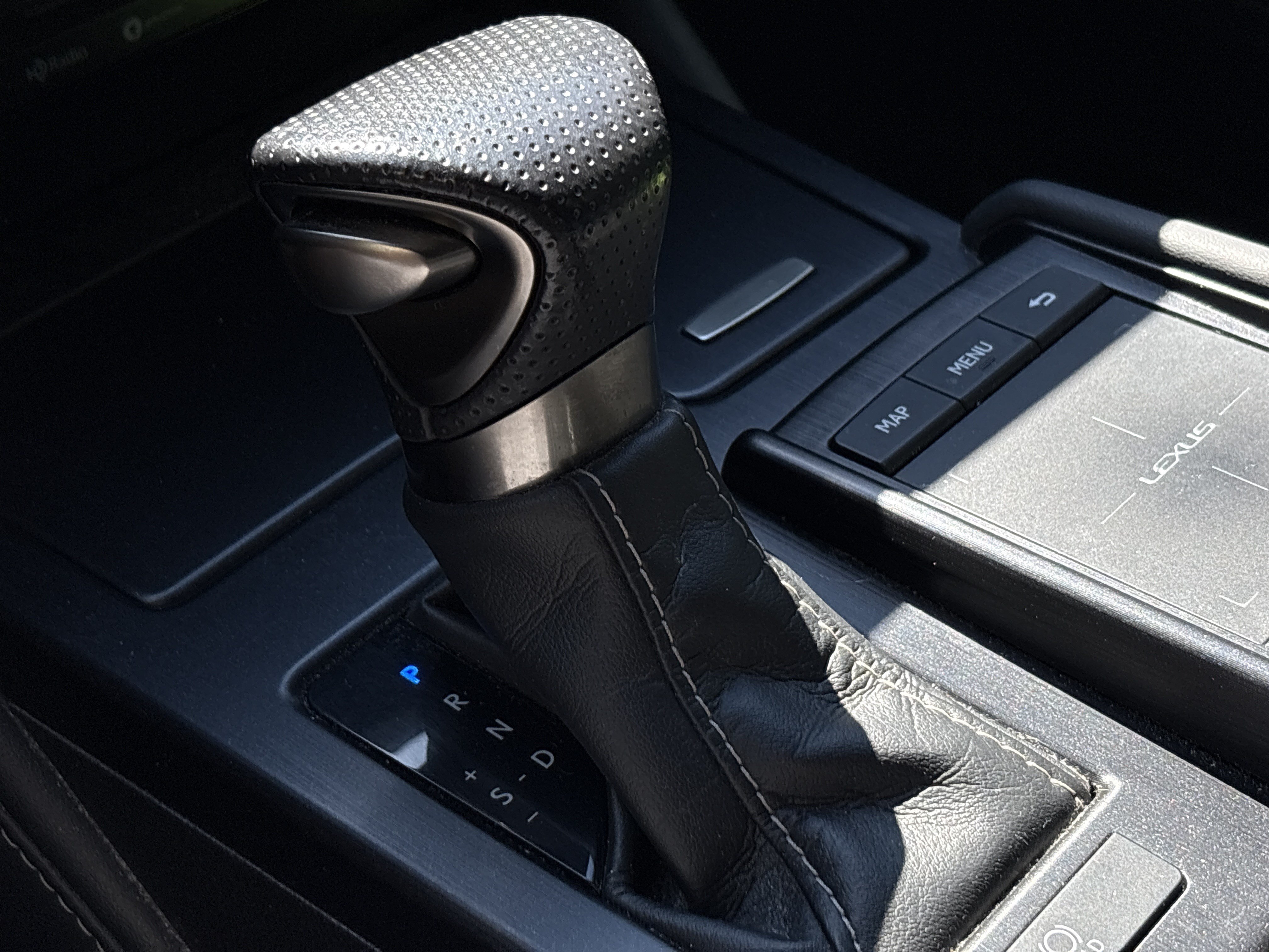 Used 2020 Lexus ES 350 F Sport w/ Accessory Package FWD image 8