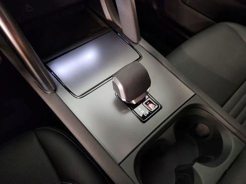 New 2026 Land Rover Discovery Sport Landmark AWD/4WD image 19