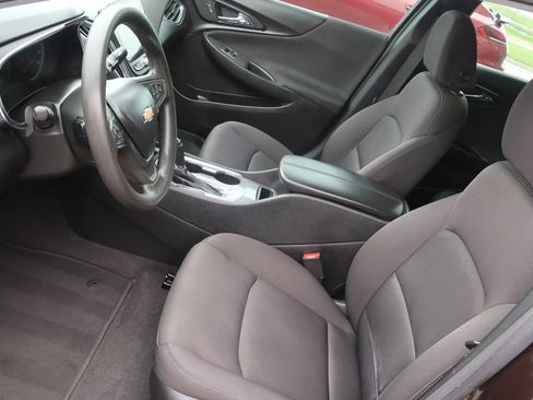 Used 2020 Chevrolet Malibu LT image 17