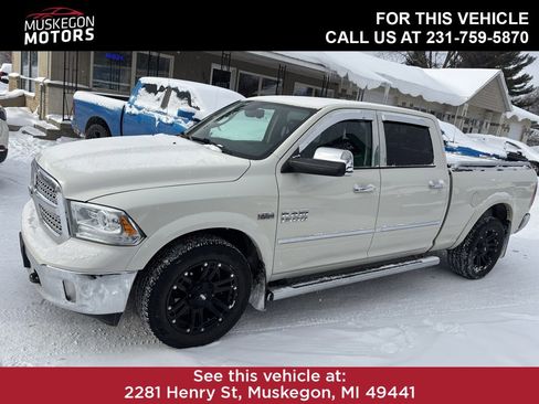 Used 2017 RAM 1500 Laramie image 3