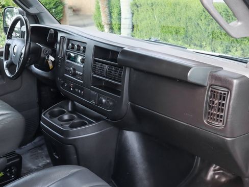 Used 2022 Chevrolet Express 2500 w/ Communications Package image 33