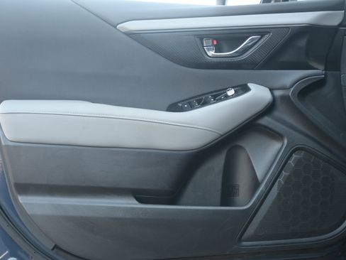 Certified 2025 Subaru Outback Premium image 14