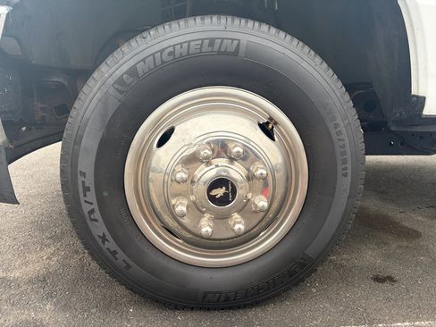 Used 2019 Ford F350 XL w/ XL Value Package image 15