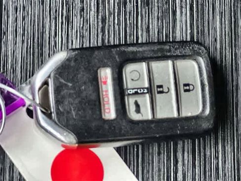 Certified 2019 Honda Pilot Touring image 21