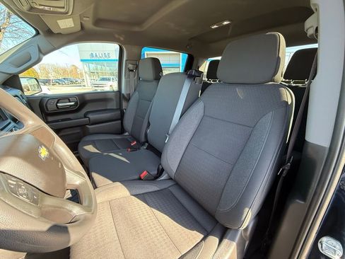 Used 2024 Chevrolet Silverado 1500 Custom w/ Turbomax Blackout Package image 23