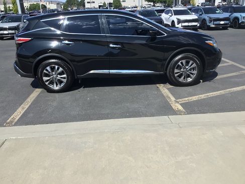 Used 2015 Nissan Murano S AWD/4WD image 6
