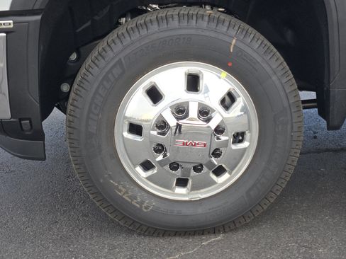 New 2026 GMC Sierra 3500 SLT w/ Texas SLT Premium Package image 10