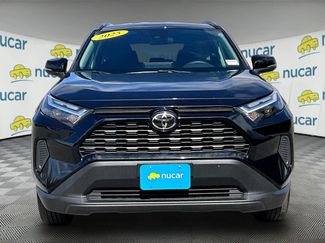 Used 2025 Toyota RAV4 XLE video 2
