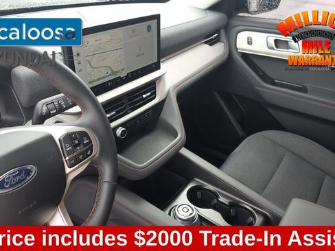 Used 2026 Ford Explorer Active RWD image 22