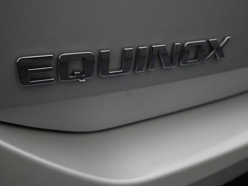 Used 2024 Chevrolet Equinox Premier AWD/4WD image 26