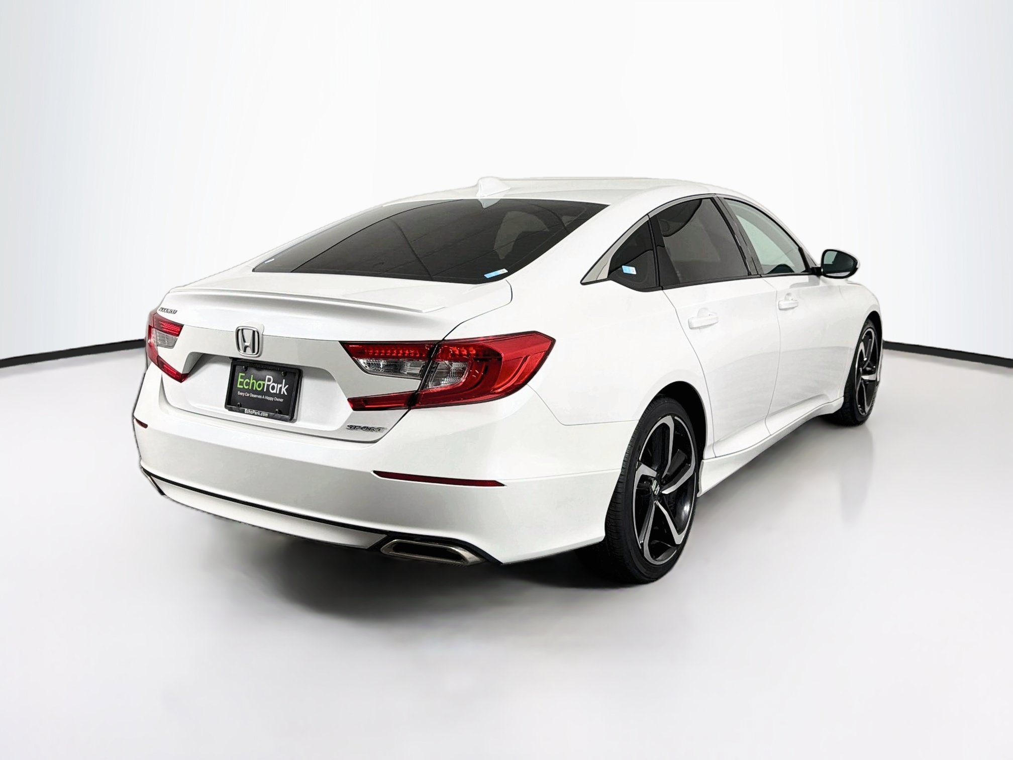 Used 2019 Honda Accord Sport image 9