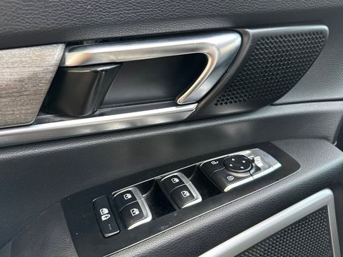 Used 2021 Kia Telluride EX w/ EX Premium Package image 11