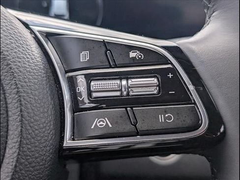Used 2025 Kia Seltos EX w/ EX Sunroof Package AWD/4WD image 16