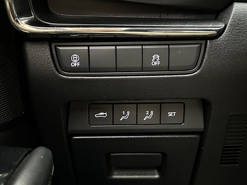 Used 2023 MAZDA MAZDA3 s image 25