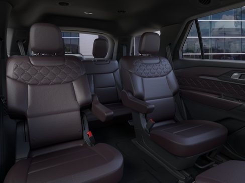 New 2026 Ford Explorer Platinum w/ LUX Leather Package AWD/4WD image 13