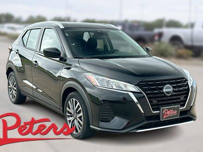 Used 2024 Nissan Kicks SV