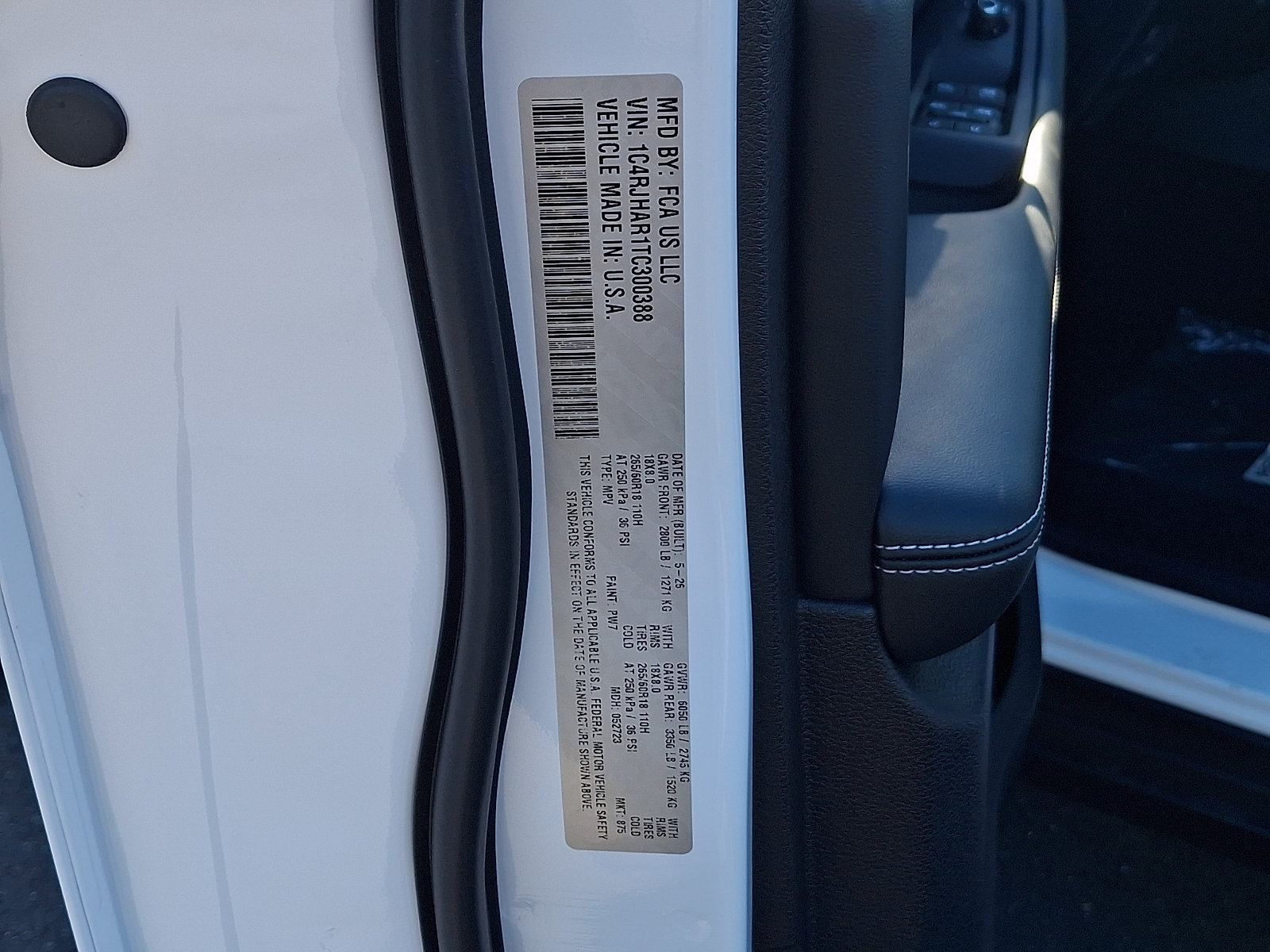 New 2026 Jeep Grand Cherokee Altitude AWD/4WD image 10