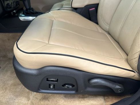 Used 2006 HUMMER H3 AWD/4WD image 9