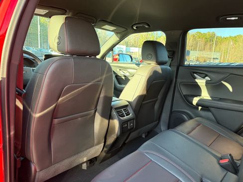 Used 2023 Chevrolet Blazer RS w/ Enhanced Convenience Package image 27