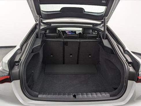 Used 2025 BMW 430i w/ Premium Package image 18