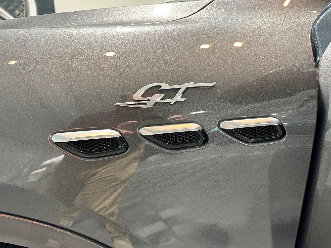 Used 2023 Maserati Grecale GT AWD/4WD image 32