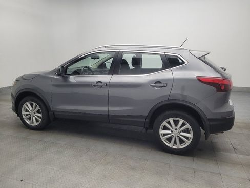 Used 2018 Nissan Rogue Sport SV image 3