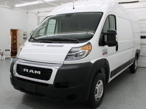 Used 2019 RAM ProMaster 2500 FWD image 3