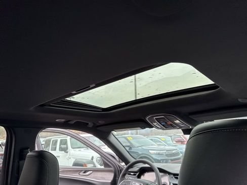 Used 2026 Jeep Grand Cherokee Altitude image 26