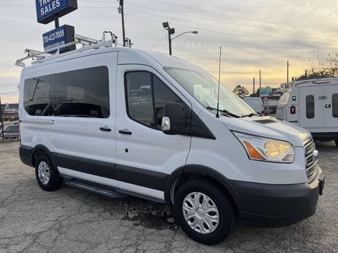 Used 2016 Ford Transit 150 XLT image 2