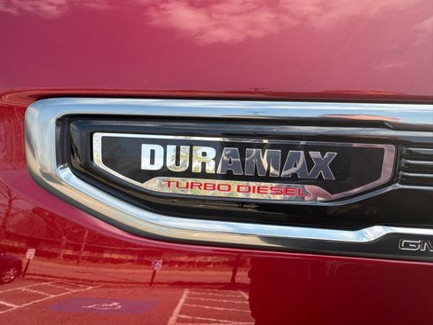 Certified 2025 GMC Sierra 1500 AT4 w/ AT4 Premium Package image 8