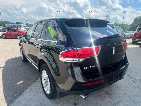 Used 2011 Lincoln MKX AWD w/ Sight & Sound Pkg image 7