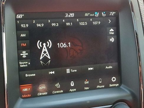 Used 2020 Dodge Durango R/T w/ Blacktop Package AWD/4WD image 18