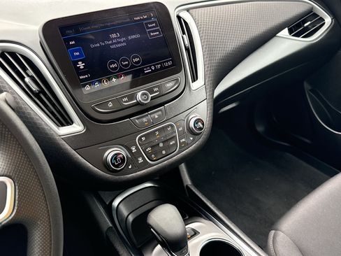 Certified 2024 Chevrolet Malibu LT FWD image 21