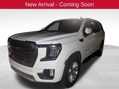 Used 2023 GMC Yukon SLT w/ SLT Luxury Package