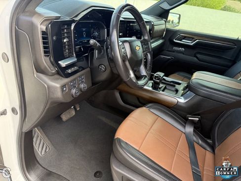 Used 2024 Chevrolet Silverado 1500 High Country image 19