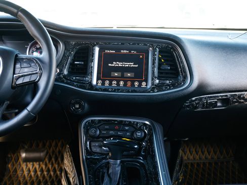 Used 2017 Dodge Challenger R/T w/ Sound Group image 33