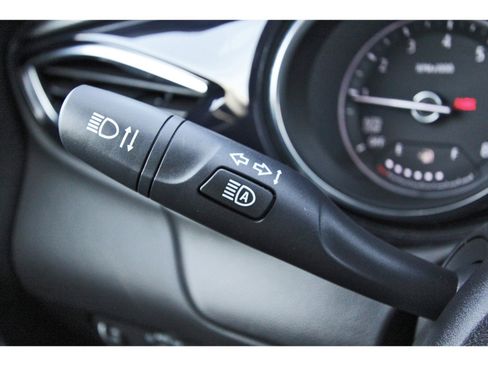 Used 2023 Buick Encore GX Essence w/ Experience Buick Package image 17