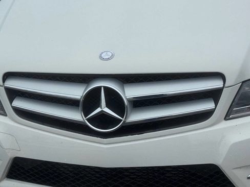 Used 2012 Mercedes-Benz C 250 Coupe image 25