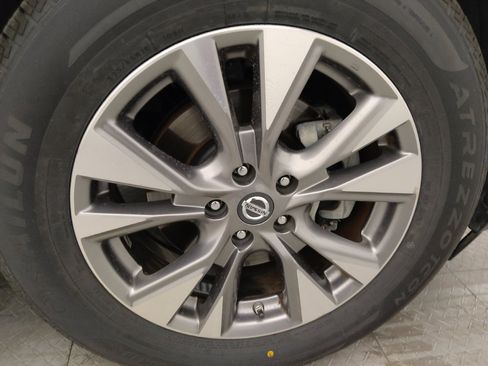 Used 2016 Nissan Murano S FWD image 31