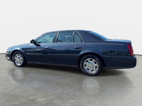 Used 2000 Cadillac De Ville w/ Comfort/Convenience Pkg FWD image 3